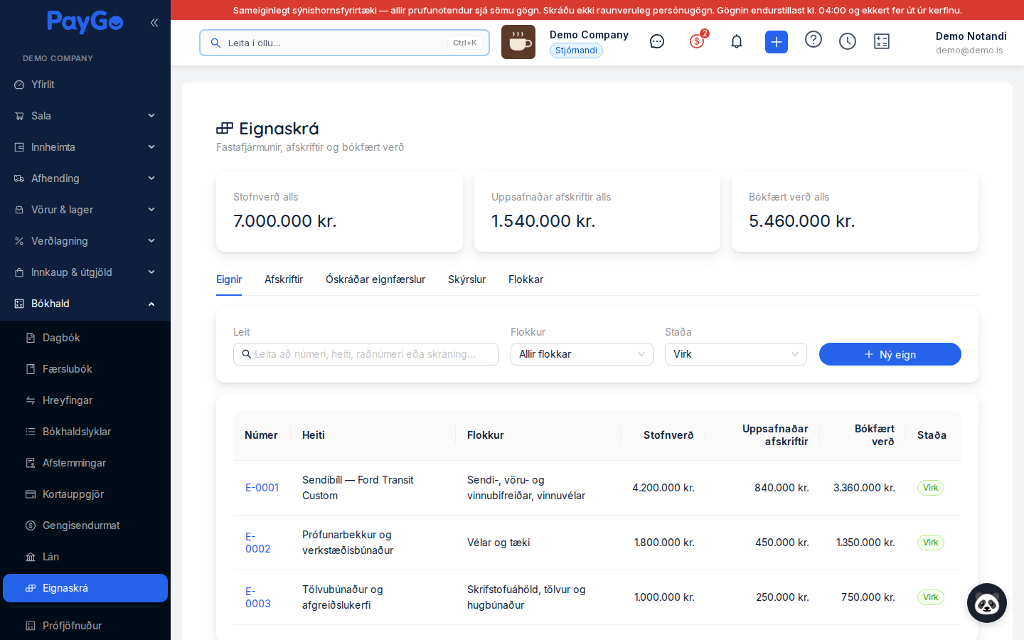 Eignaskrá með samtölum, flipum, síum og eignalista